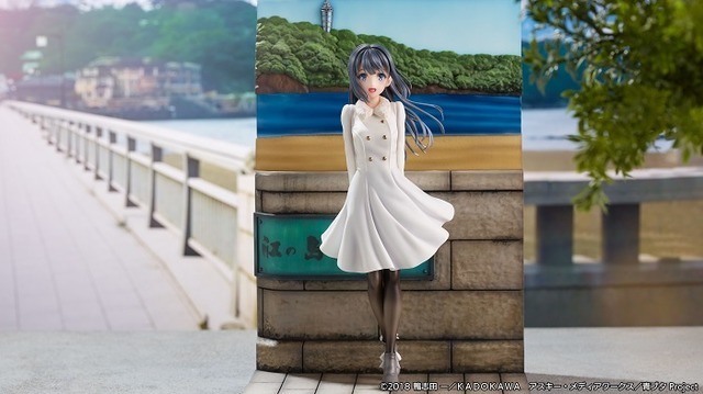 青春ブタ野郎はバニーガール先輩の夢を見ない「牧之原翔子 -江ノ島 Ver.-」　(C)2018 鴨志田 一／ＫＡＤＯＫＡＷＡ　アスキー・メディアワークス／青ブタ Project