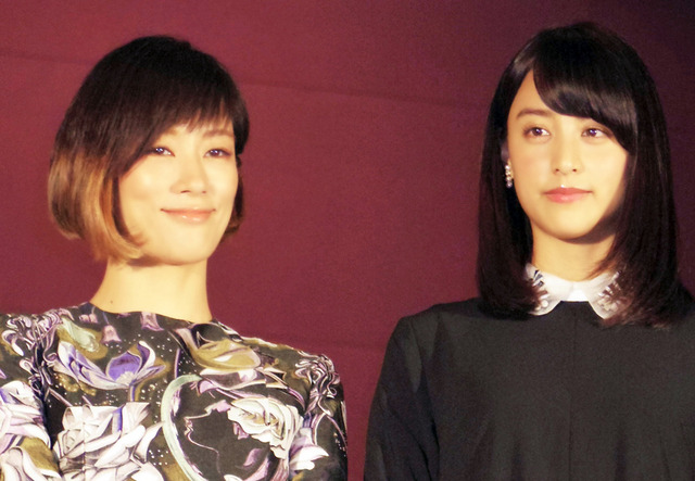 水川あさみ＆山本美月／映画『近キョリ恋愛』完成披露舞台挨拶