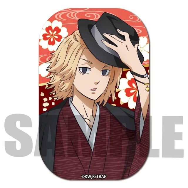 「スクエア缶バッジ（和服ver.）」（C）和久井健・講談社／アニメ「東京リベンジャーズ」製作委員会