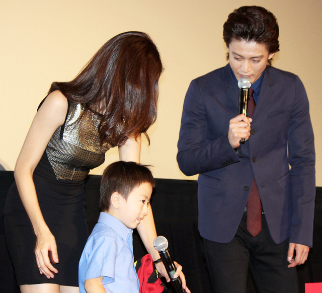 小栗旬（ルパン三世役）＆黒木メイサ（峰不二子役）／『ルパン三世』ヒット御礼舞台挨拶