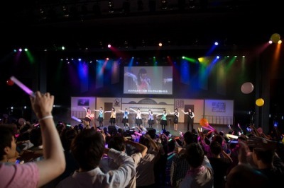 「ご注文はうさぎですか? スペシャルイベント ～Rabbit House Tea Party 2014～」(C)Koi・芳文社／ご注文は製作委員会ですか？