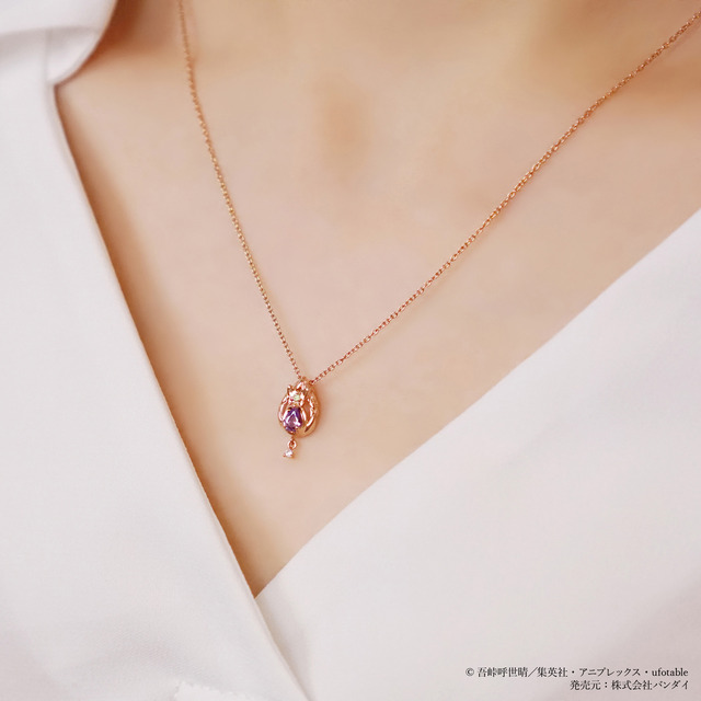 「『鬼滅の刃』TAKE-UPオリジナルジュエリー スイングネックレス」胡蝶しのぶ・16,500円（税込）（C）吾峠呼世晴／集英社・アニプレックス・ufotable