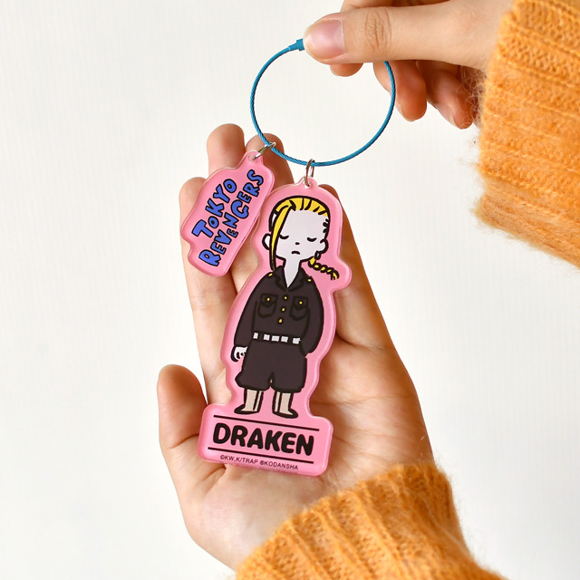 「東京リベンジャーズ　ビィズニィズ」ビッグアクリルキーホルダー（C)和久井健・講談社／アニメ「東京リベンジャーズ」製作委員会