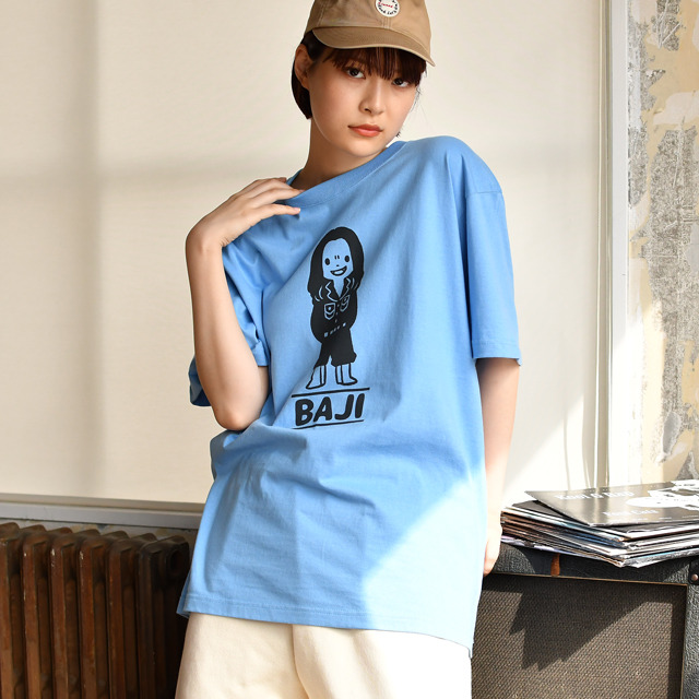 「東京リベンジャーズ　ビィズニィズ」ビッグTシャツ（C)和久井健・講談社／アニメ「東京リベンジャーズ」製作委員会