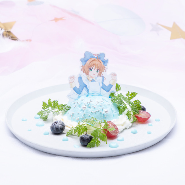 「カードキャプターさくらカフェ」さくらのドールケーキ＜ブルーver.＞（C）CLAMP・ST/講談社・NEP・NHK