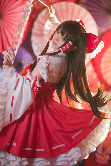 『東方project』博麗霊夢／楚楚子