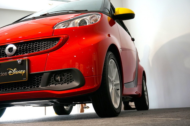 スマート フォーツー エレクトリック ドライブ エディションディズニー