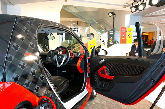 スマート フォーツー エレクトリック ドライブ エディションディズニー