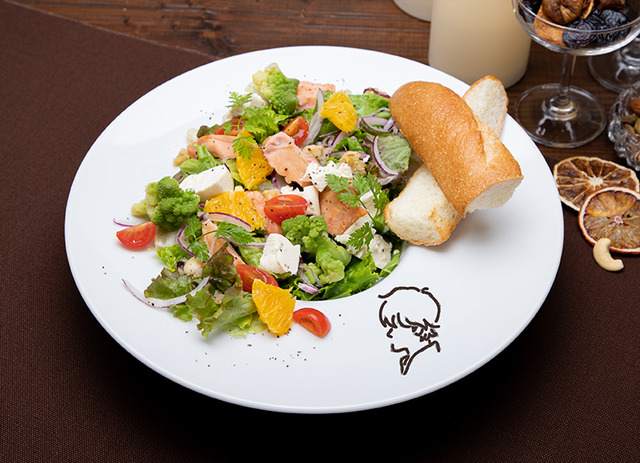 「BANANA FISH Cafe and Bar -New York Night」トーフとシャケのサラダボウル(C)吉田秋生・小学館／Project BANANA FISH