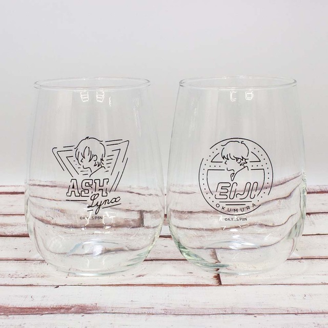 「BANANA FISH Cafe and Bar -New York Night」グラス（アッシュ、英二）(C)吉田秋生・小学館／Project BANANA FISH