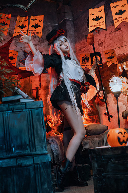 ワルファリン（コーデ：盛宴）『アークナイツ』／モデル：探偵莉莉