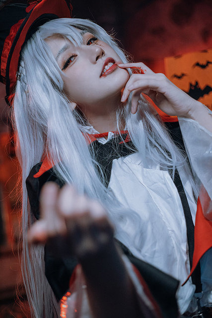 ワルファリン（コーデ：盛宴）『アークナイツ』／モデル：探偵莉莉