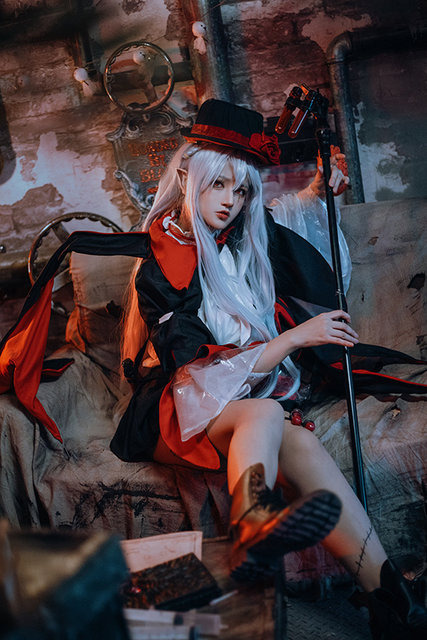 ワルファリン（コーデ：盛宴）『アークナイツ』／モデル：探偵莉莉