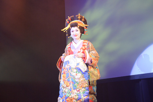 加隈亜衣さんら、メインキャスト勢揃い　放送直前「selector spread WIXOSS」SPイベントレポート