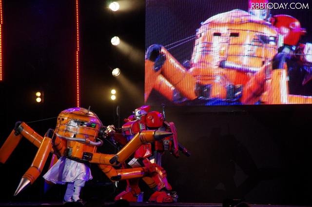 タイ代表のサイバーボッツ。作品の選択が非常にマニアック