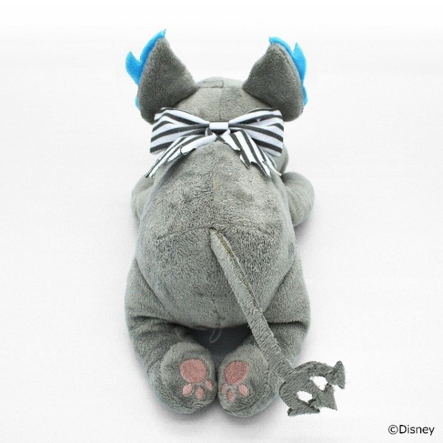 「ディズニー ツイステッドワンダーランド／グリム／2wayブランケット」（C）Disney