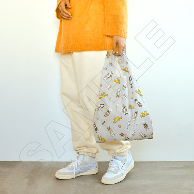 『東京リベンジャーズ』×「ビィズニィズ」コラボグッズ第3弾・エコバッグ（C）和久井健・講談社／アニメ「東京リベンジャーズ」製作委員会