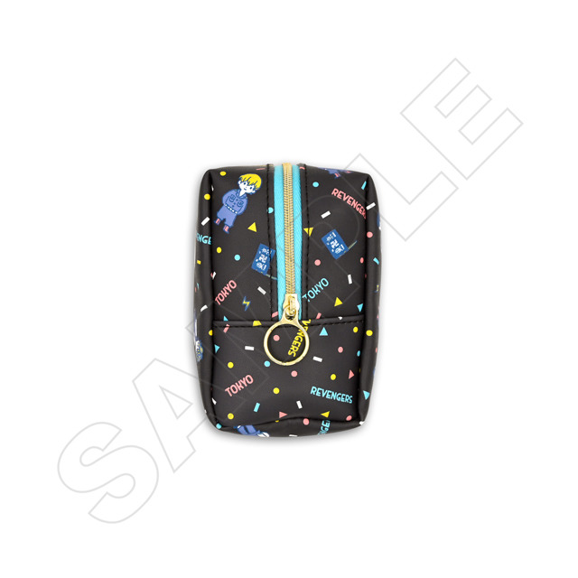 『東京リベンジャーズ』×「ビィズニィズ」コラボグッズ第3弾・ボックスポーチ（C）和久井健・講談社／アニメ「東京リベンジャーズ」製作委員会