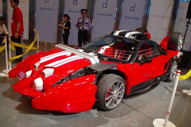 『仮面ライダードライブ』の愛車「トライドロン」