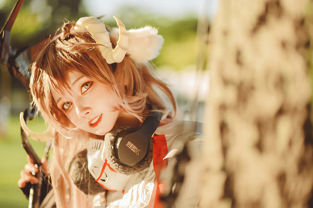 エイヤフィヤトラ『アークナイツ』／モデル：探偵ちゃん