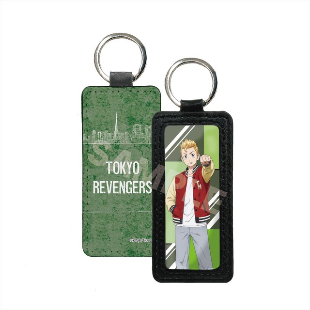 「東京リベンジャーズ レザーキーホルダー」1320円（C）和久井健・講談社／アニメ「東京リベンジャーズ」製作委員会