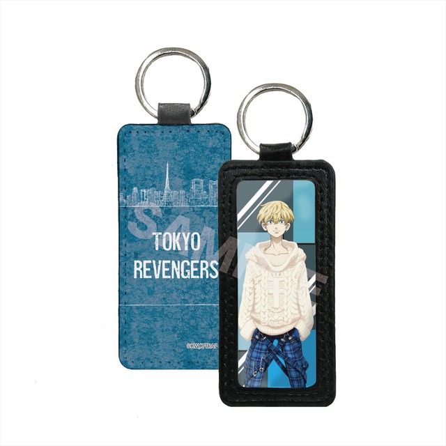 「東京リベンジャーズ レザーキーホルダー」1320円（C）和久井健・講談社／アニメ「東京リベンジャーズ」製作委員会
