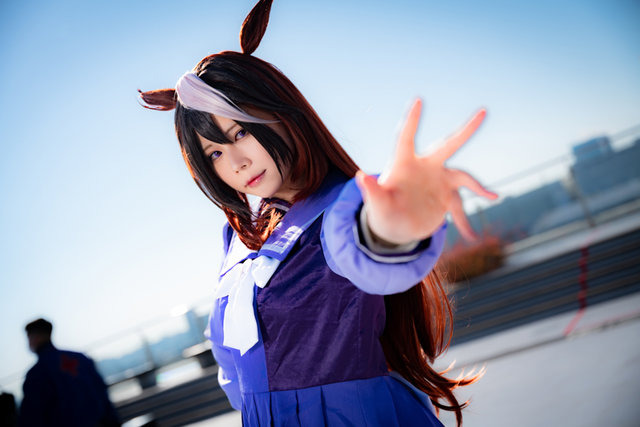 シンボリルドルフ『ウマ娘 プリティーダービー』／モデル：桃川きらら、撮影:Jon