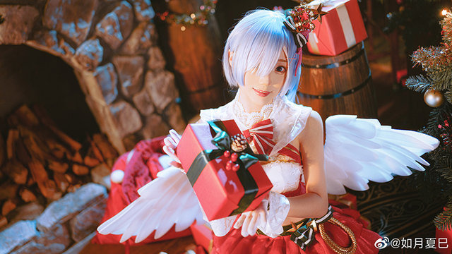 レム（クリスマスver.）『Re:ゼロから始める異世界生活』／モデル：如月夏巳