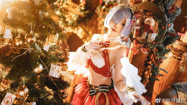 レム（クリスマスver.）『Re:ゼロから始める異世界生活』／モデル：如月夏巳