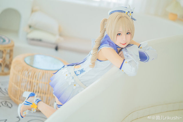 バーバラ（水着ver.）『原神』／モデル：菌儿rikushi