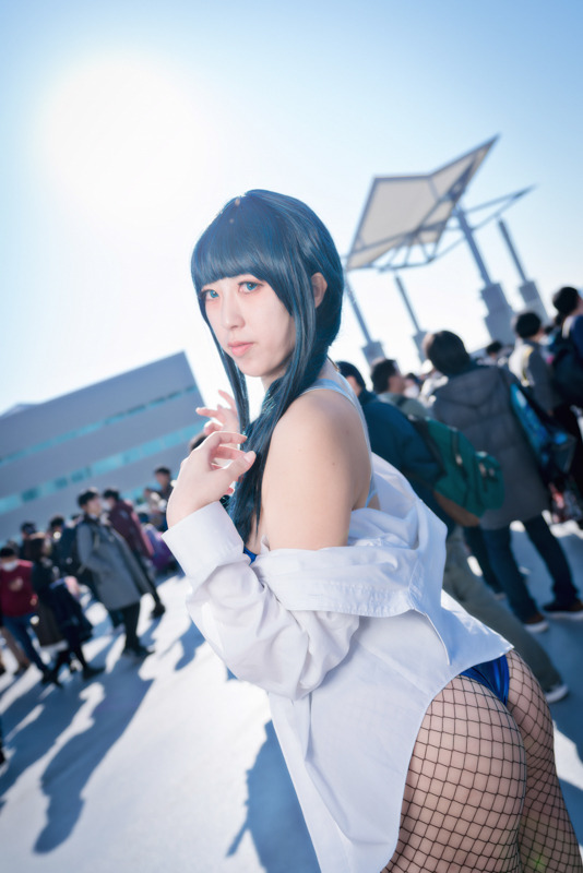 照井るゐさん@rui_cos_L 競泳水着×ワイシャツ×網タイツ／撮影：寒黙