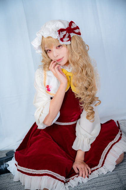 フランドール『東方Project』／モデル：もり、撮影：Jon