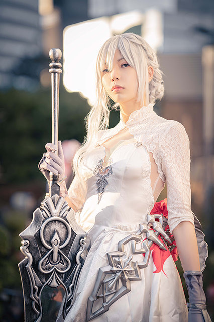 スノウホワイト『SINoALICE -シノアリス-』／モデル：921、撮影：乃木章