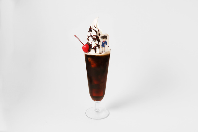 「名探偵コナン ライブ・ミュージアム ～ハロウィンの贈り物～」コラボレーションカフェ「喫茶 ハロウィンの贈り物」コナンのコーヒーフロート（C）2022 青山剛昌／名探偵コナン製作委員会