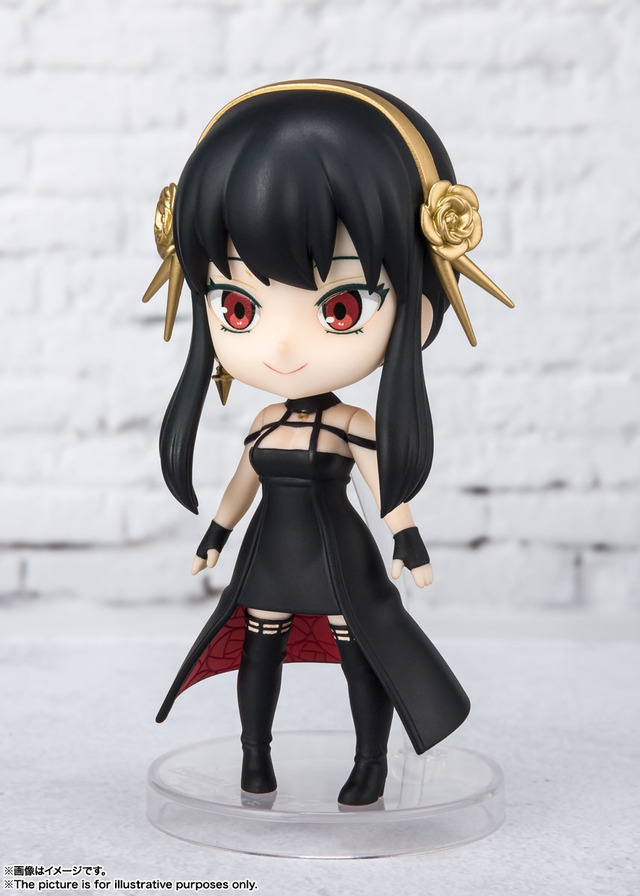 「Figuarts mini ヨル・フォージャー」2,700円（税別）（C）遠藤達哉／集英社・SPY×FAMILY製作委員会