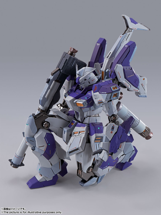 「METAL BUILD　Hi-νガンダム」32,000円（税別）（C）創通・サンライズ