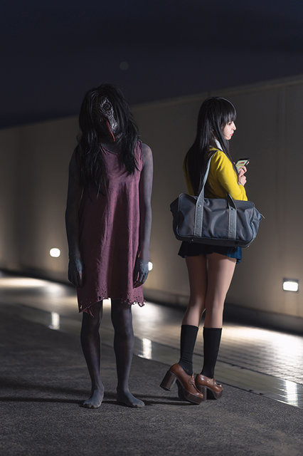 『見える子ちゃん』四谷みこ、イケメンに憑くオバケ／モデル：まゆろん、No.K(ナンバケ)