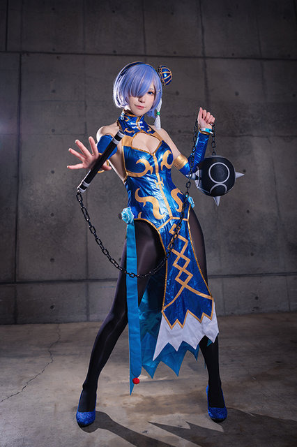 レム（チャイナドレスver.）『Re:ゼロから始める異世界生活』／モデル：箱ネコ、撮影：乃木章