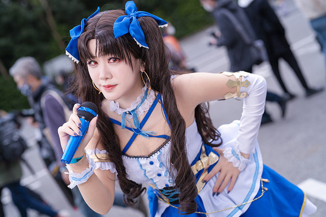 イシュタル・概念礼装〈フラワー・サンシャイン〉『Fate/Grand Order』／モデル：ねり梅、撮影：tama