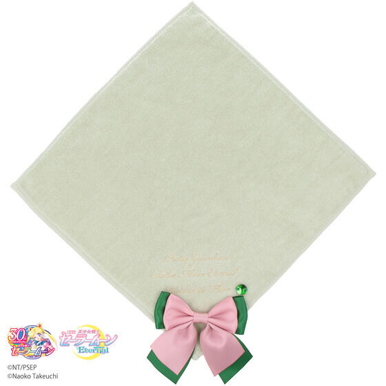 「美少女戦士セーラームーン」30周年記念！Maison de FLEURと初コラボグッズ（C）武内直子・PNP／劇場版「美少女戦士セーラームーン Eternal」 製作委員会（C）Naoko Takeuchi