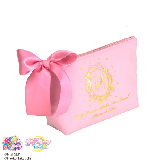 「美少女戦士セーラームーン」30周年記念！Maison de FLEURと初コラボグッズ（C）武内直子・PNP／劇場版「美少女戦士セーラームーン Eternal」 製作委員会（C）Naoko Takeuchi