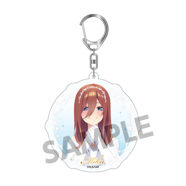 アクリルキーホルダー中野三玖_ウェディングドレス_ver　(C)春場ねぎ・講談社／映画「五等分の花嫁」製作委員会