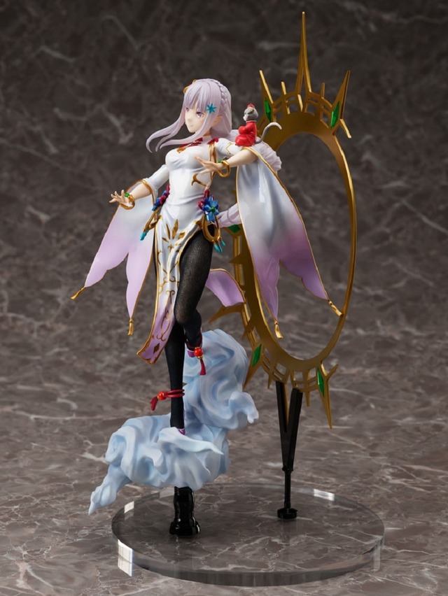 「エミリア チャイナドレスver.  1/7スケールフィギュア」27,280円（税込）（C）長月達平・株式会社KADOKAWA刊／Re:ゼロから始める異世界生活2製作委員会