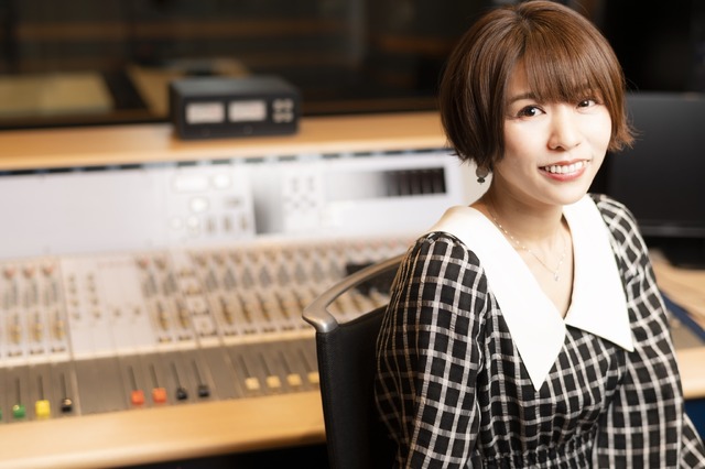 【朗読付き電子書籍レーベル YOMIBITO 配信記念】 声優・豊崎愛生さんスペシャルインタビュー。朗読で心掛けるべきは読者の想像力を掻き立てるための役作り