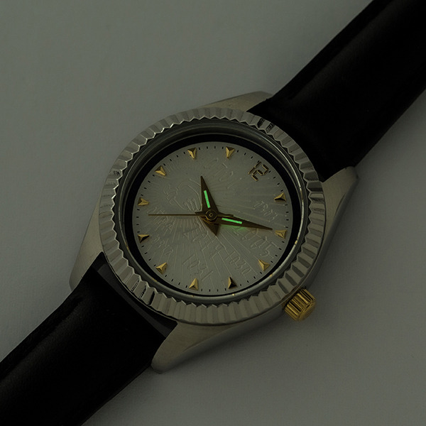 TVアニメ『東京リベンジャーズ』コラボレーション 花垣武道 モデル 腕時計（C）和久井健・講談社／アニメ「東京リベンジャーズ」製作委員会（R）KODANSHA