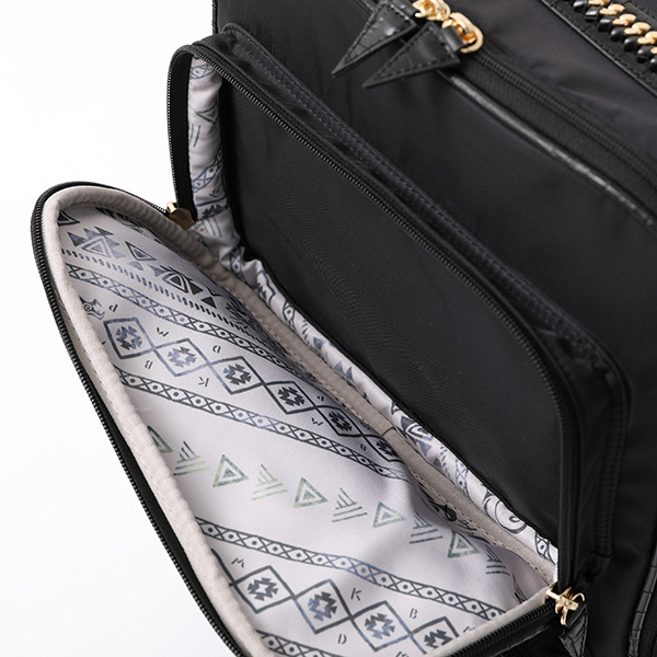 TVアニメ『東京リベンジャーズ』コラボレーション 龍宮寺堅 モデル バッグ（C）和久井健・講談社／アニメ「東京リベンジャーズ」製作委員会（R）KODANSHA