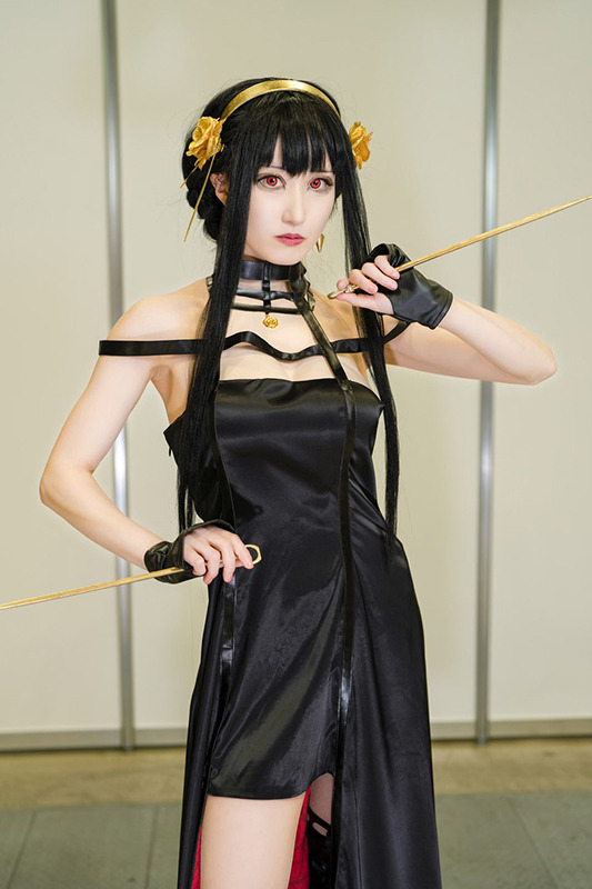 ヨル・フォージャー『SPY×FAMILY』／モデル：りんご、撮影：tama