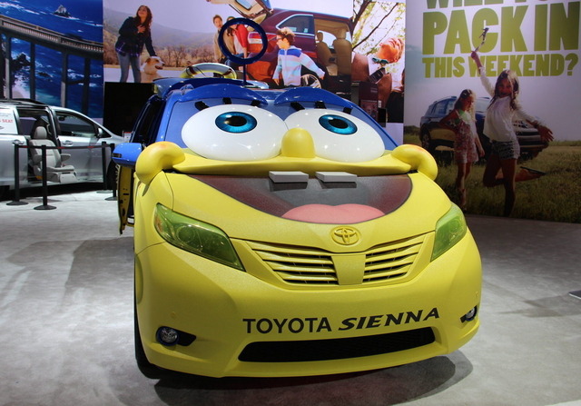 トヨタ シエナ の スポンジ・ボブ 仕様車