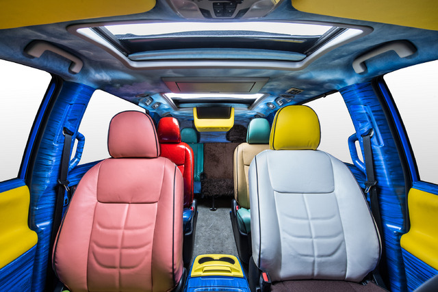 トヨタ シエナ の スポンジ・ボブ 仕様車