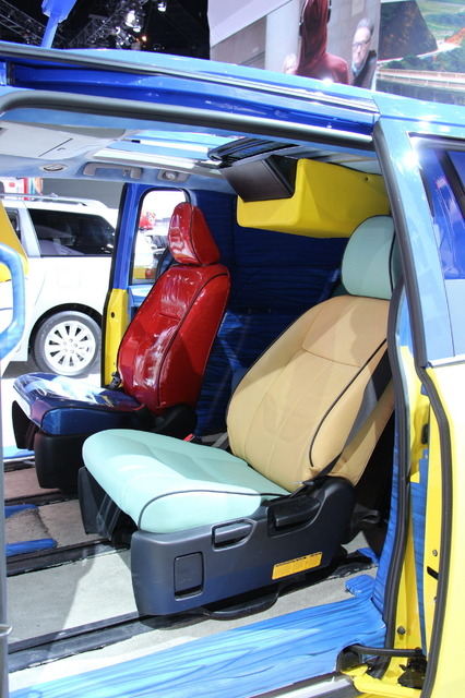 トヨタ シエナ の スポンジ・ボブ 仕様車